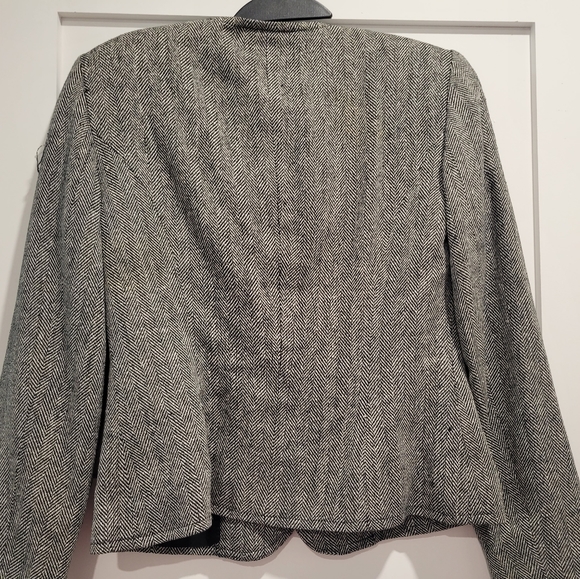 Authentic Christian Dior vintage tweed jacket - Picture 3 of 5